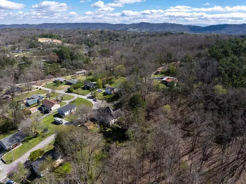 1303 Springview Dr, Chattanooga, TN 37421 photo 12