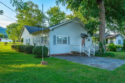 Exterior - 1010 Main St, Kimball, TN 37347 photo 9 of 12