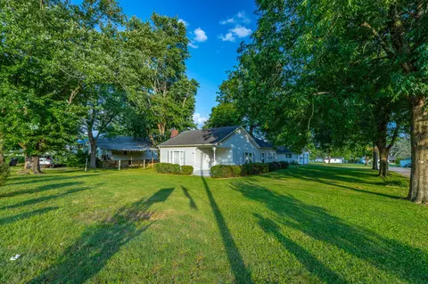 Exterior - 1010 Main St, Kimball, TN 37347 photo 2 of 12