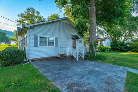 Exterior - 1010 Main St, Kimball, TN 37347 photo 10 of 12
