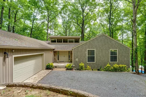 Exterior - 114 Carpenter Rd, Dunlap, TN 37327 photo 7 of 10