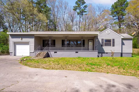 1647 S Seminole Dr, Chattanooga, TN 37412