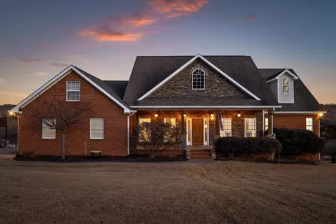 140 Thorncrest Dr, Ringgold, GA 30736