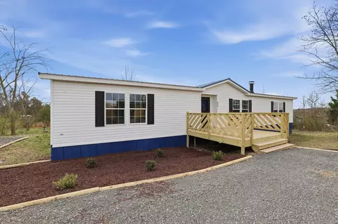 4024 Smith Ln, Ooltewah, TN 37363