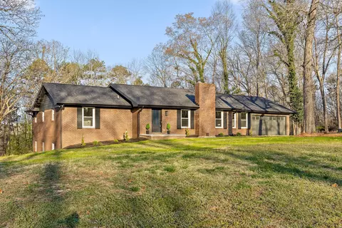 4601 Loftwood Dr, Cohutta, GA 30710