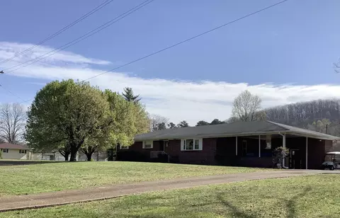 506 Graysville Rd, Ringgold, GA 30736