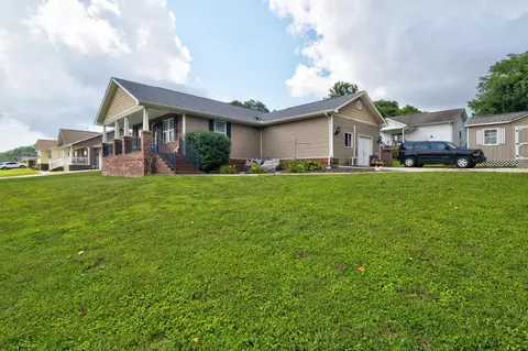 339 Foothills Dr, Dayton, TN 37321