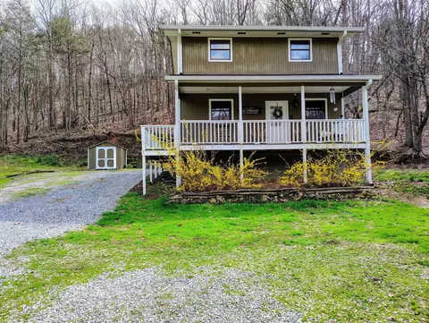 2403 Chamberlain Rd, Lafayette, GA 30728