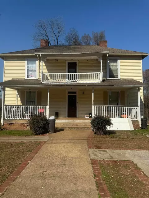 389 Market St NE, Charleston, TN 37310
