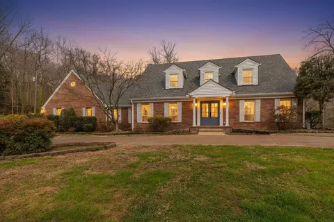 1213 Altamont Rd, Chattanooga, TN 37415