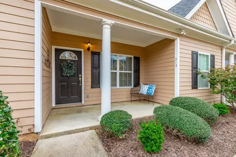 313 Callaway Ct #313, Chattanooga, TN 37421