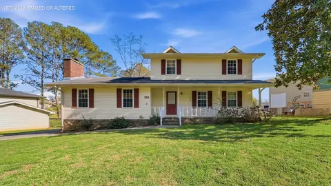 555 Foster Dr, Ringgold, GA 30736