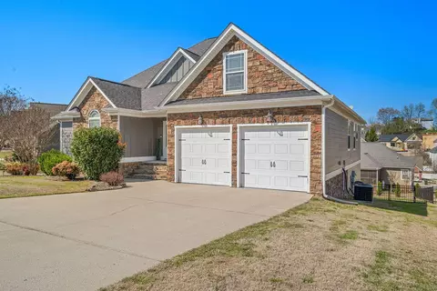 85 Bur Oak Dr, Ringgold, GA 30736