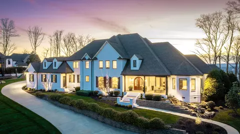 8269 Balata Dr, Ooltewah, TN 37363