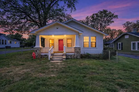 5422 Clemons Rd, Chattanooga, TN 37412
