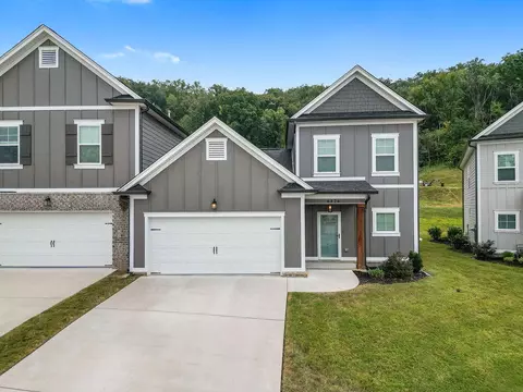 6424 Serenade Ln, Hixson, TN 37343