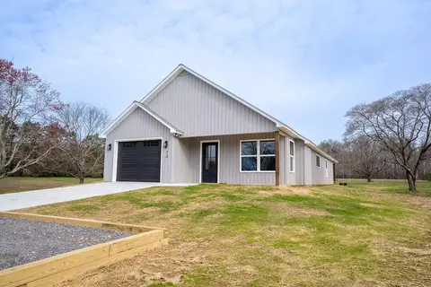 73 Dekalb Lane Ln, Henagar, AL 35978