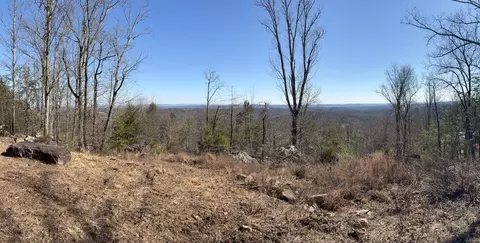 935 Bluff Ledge Trl, Hixson, TN 37343