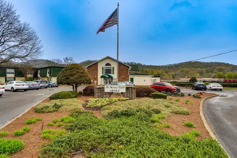 900 Mountain Creek Rd #C43, Chattanooga, TN 37405