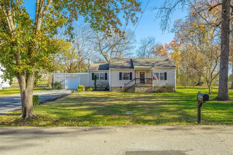 140 Park St, Chickamauga, GA 30707