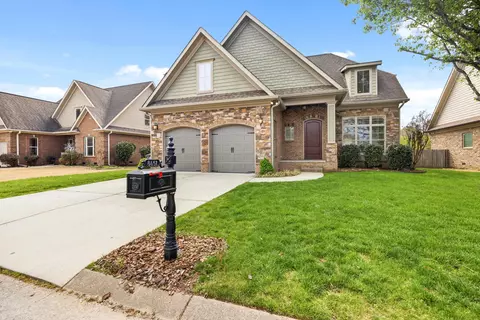 8651 Keystone Cir, Chattanooga, TN 37421