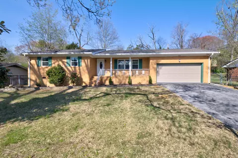 4323 Norcross Rd, Hixson, TN 37343