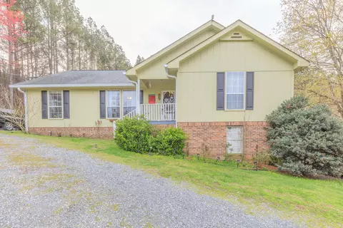 1769 Tunnel Hill Varnell Rd NW, Tunnel Hill, GA 30755