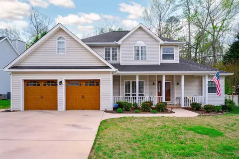 835 Creek Dr, Chattanooga, TN 37415