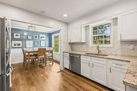 Kitchen - 98 Battleview Dr, Ringgold, GA 30736 photo 4 of 4