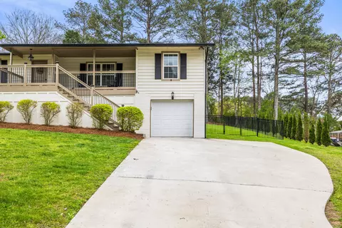 Exterior - 98 Battleview Dr, Ringgold, GA 30736 photo 4 of 7