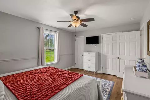 Bedroom - 98 Battleview Dr, Ringgold, GA 30736 photo 3 of 8