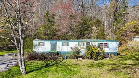 10725 Dallas Hollow Rd, Soddy Daisy, TN 37379