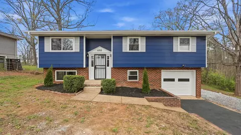 6010 Porter Dr, Harrison, TN 37341