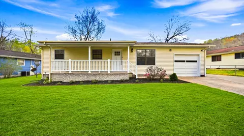 304 Browntown Rd, Chattanooga, TN 37415