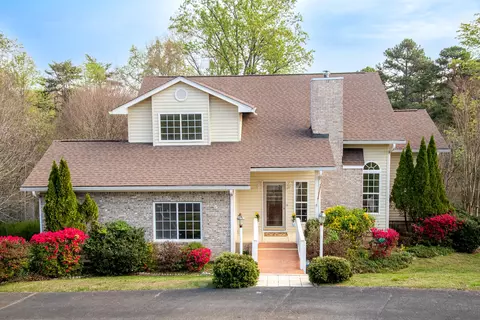 2925 Gold Point Cir S, Hixson, TN 37343