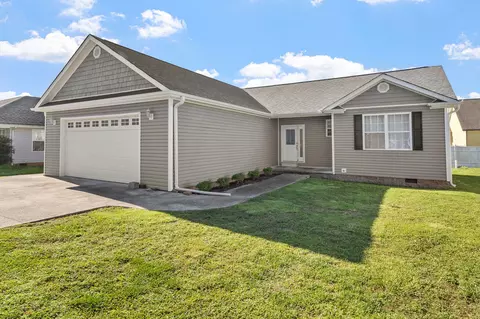 411 W 2nd St, Jasper, TN 37347