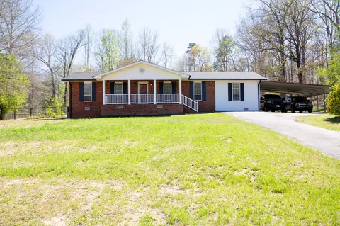 295 Bandy Rd, Lafayette, GA 30728