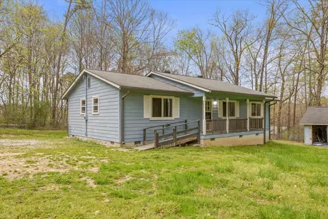 132 Alton Ter, Rossville, GA 30741