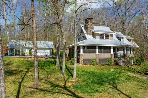 274 Deer Creek Ln, Lookout Mountain, GA 30750