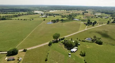 4431 Riggs Rd, Pikeville, TN 37367