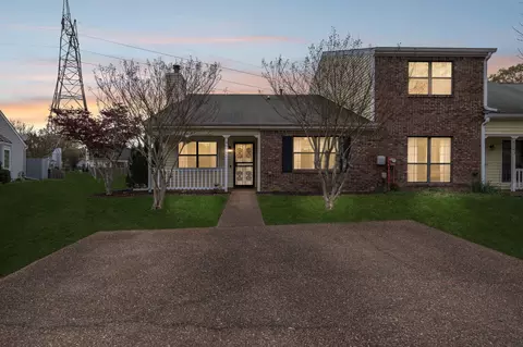 6565 Hickory Meadow Dr, Chattanooga, TN 37421