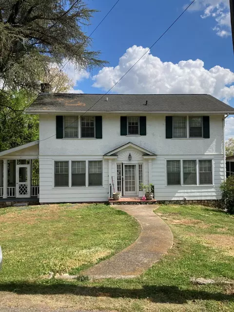 212 Ridge Ave, Chattanooga, TN 37404