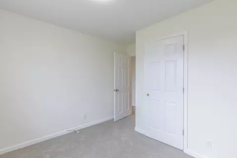 Bedroom - 1306 Mcintire Rd, Rock Spring, GA 30739 photo 2 of 7