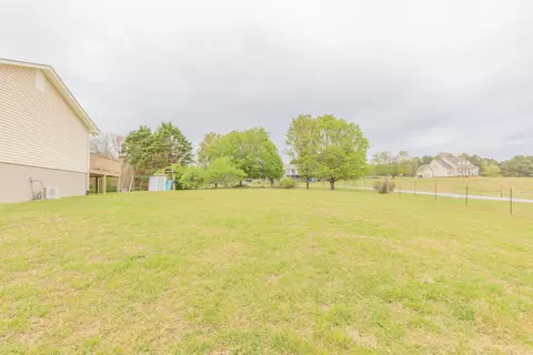 Exterior - 1306 Mcintire Rd, Rock Spring, GA 30739 photo 5 of 9
