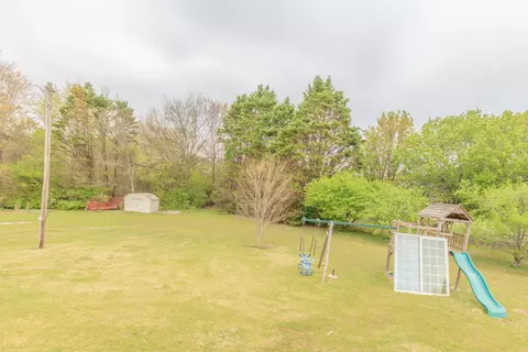 Exterior - 1306 Mcintire Rd, Rock Spring, GA 30739 photo 8 of 9