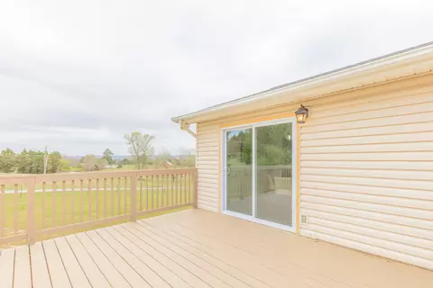 Exterior - 1306 Mcintire Rd, Rock Spring, GA 30739 photo 7 of 9