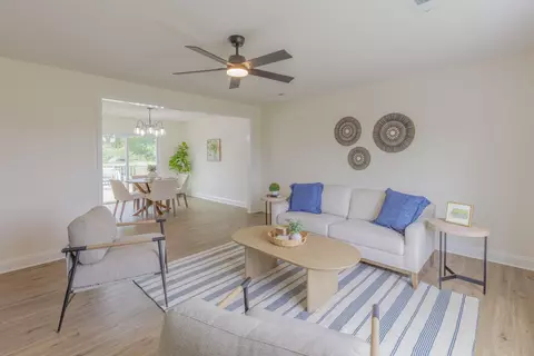 Living - 1306 Mcintire Rd, Rock Spring, GA 30739 photo 3 of 3