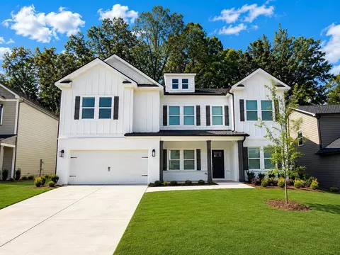 1398 Firelight Way #113, Ooltewah, TN 37363