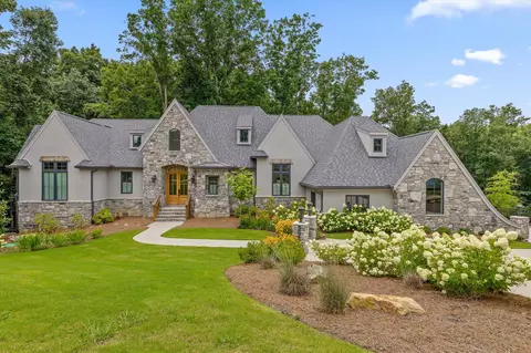 5047 Amethyst Rd, Chattanooga, TN 37419