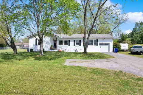 2401 Spring Place Rd SE, Cleveland, TN 37323
